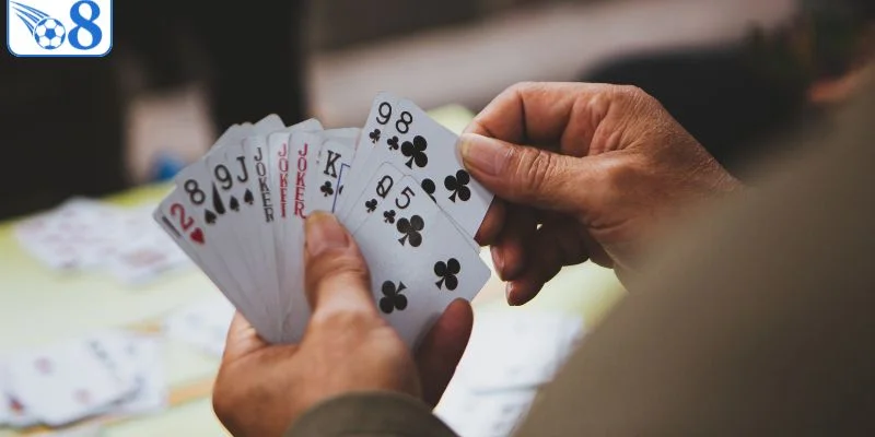 Bí kíp tham gia game bài tiến lên hiệu quả tại O8